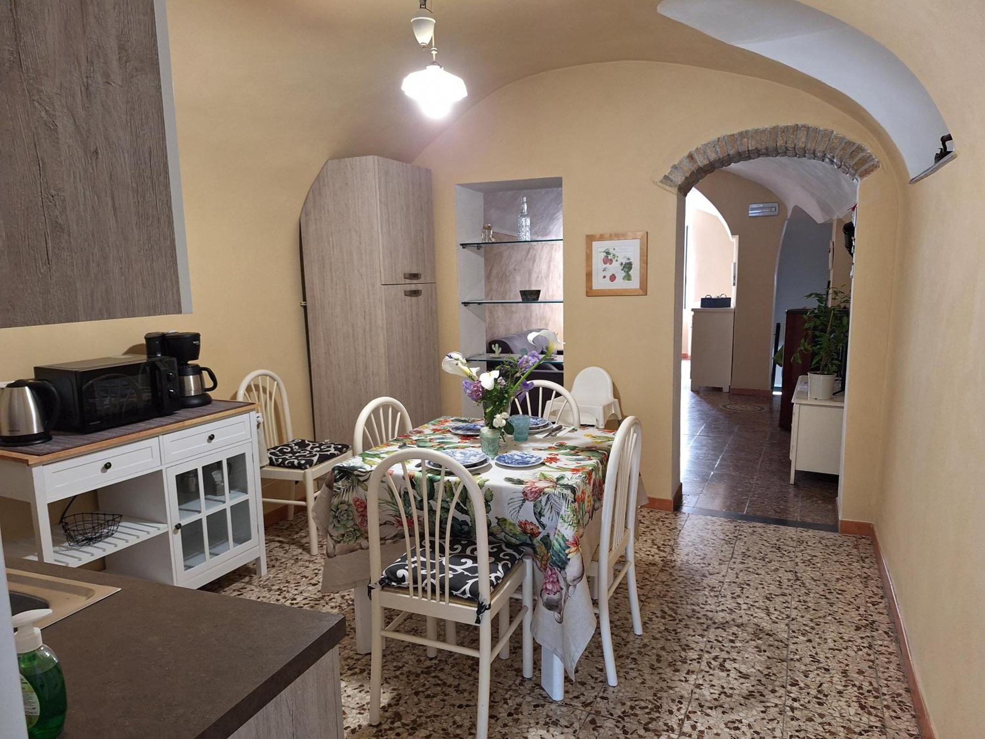 Apartmán Casa Iris Cisano sul Neva Exteriér fotografie